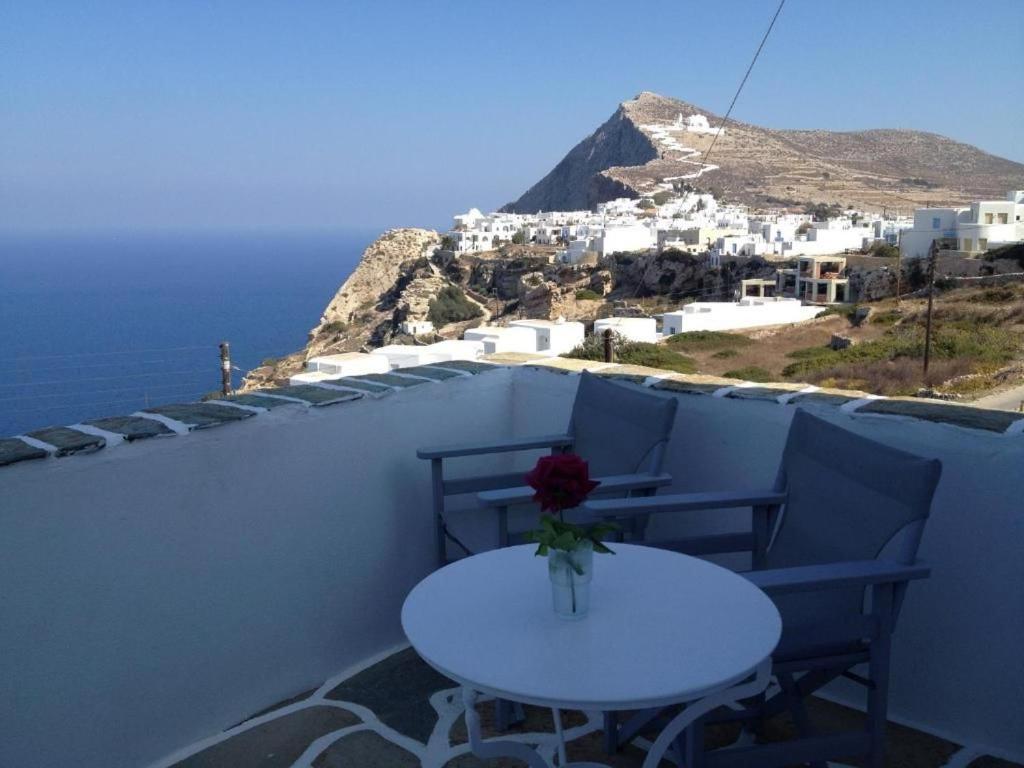 Kifines Suites Folégandros 외부 사진